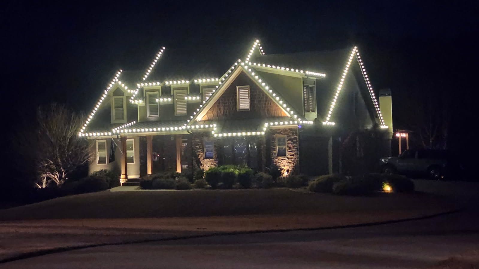 Project Holiday Lights That Dazzle at Home image